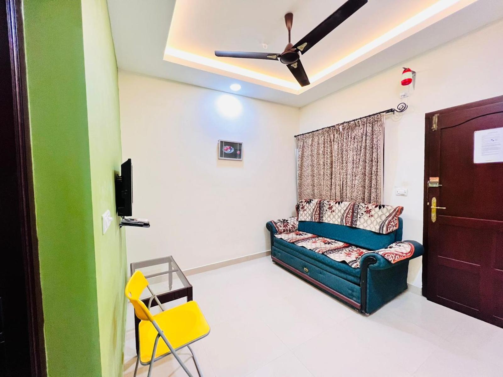 Guruvayoor Resort กูรูวาเยอร์ ภายนอก รูปภาพ