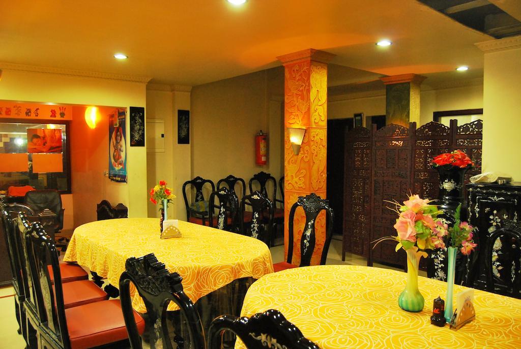 Guruvayoor Resort กูรูวาเยอร์ ภายนอก รูปภาพ